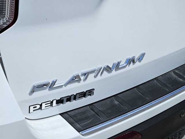 Used 2024 Ford Explorer Platinum w/ Technology Package AWD/4WD image 9