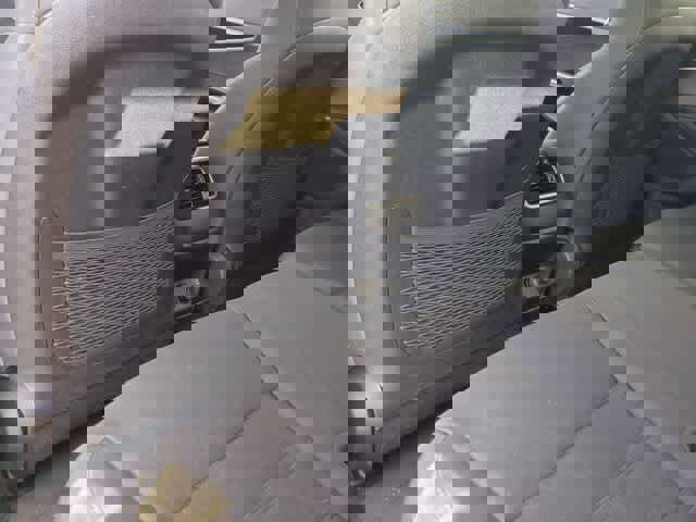 Used 2020 Kia Sorento LX image 17