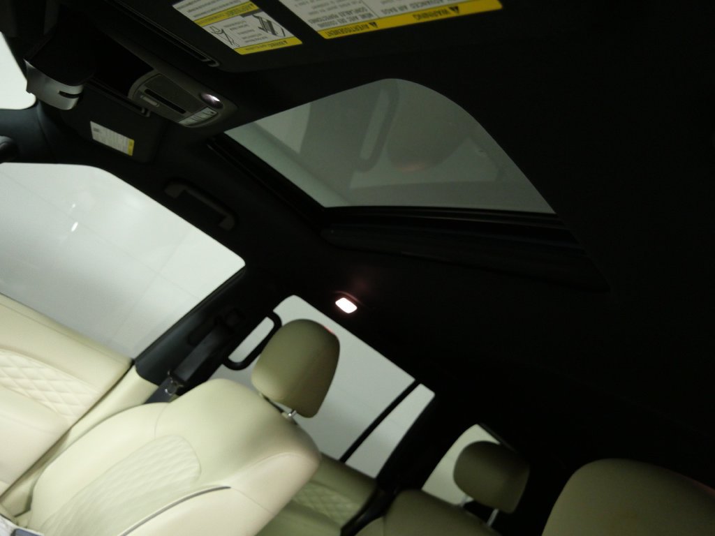 Used 2024 INFINITI QX80 Sensory AWD/4WD image 14