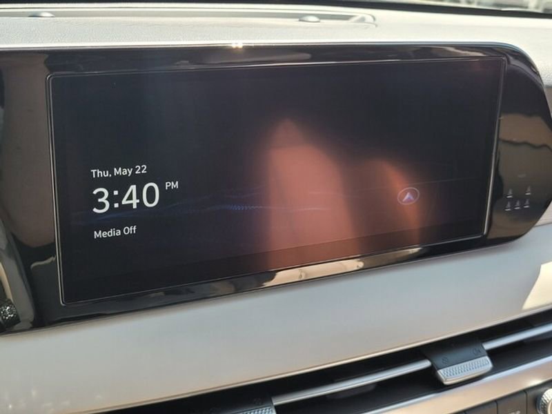 Used 2024 Hyundai Palisade Limited image 19