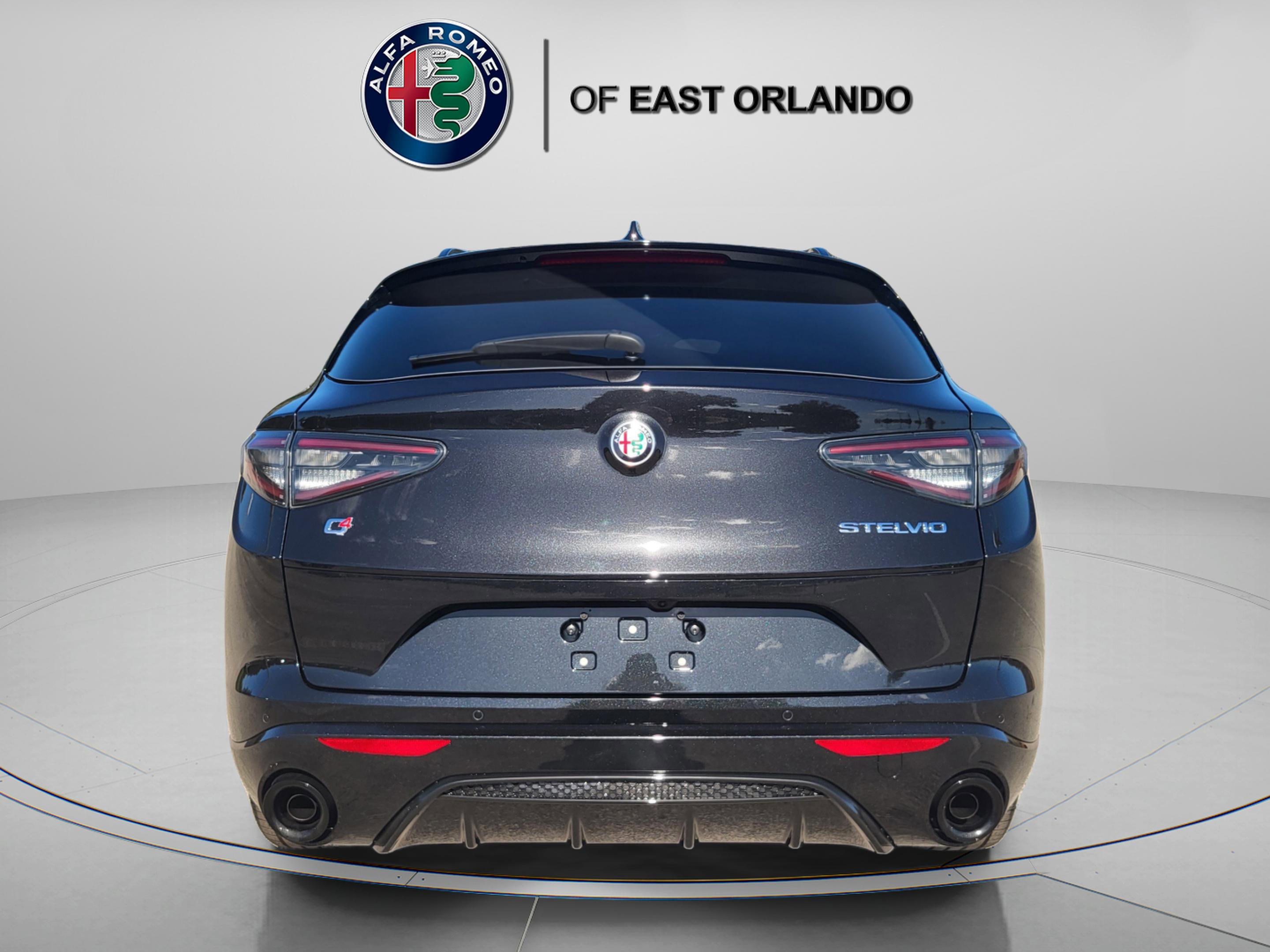 New 2026 Alfa Romeo Stelvio Sprint AWD/4WD image 5