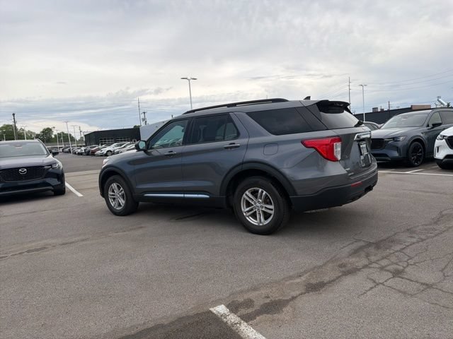 Used 2021 Ford Explorer XLT w/ Class III Trailer Tow Package AWD/4WD image 15
