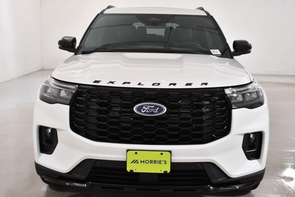 New 2026 Ford Explorer ST-Line w/ ST-Line Street Pack AWD/4WD image 3
