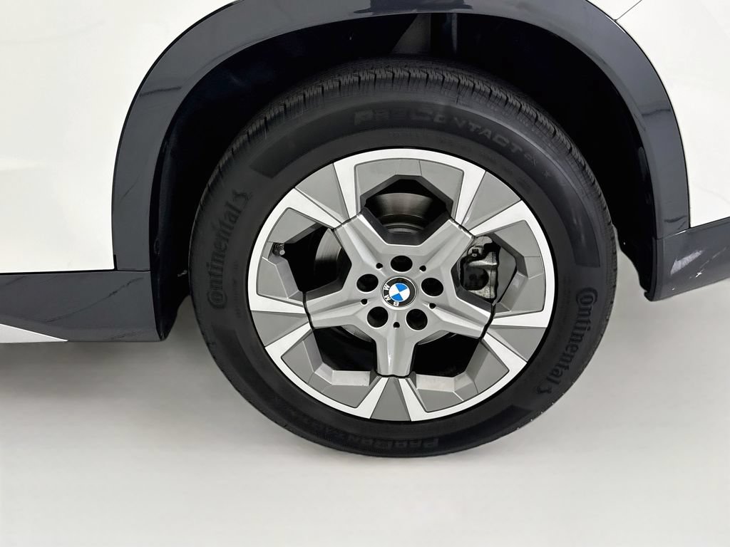 Used 2025 BMW X1 xDrive28i AWD/4WD image 28