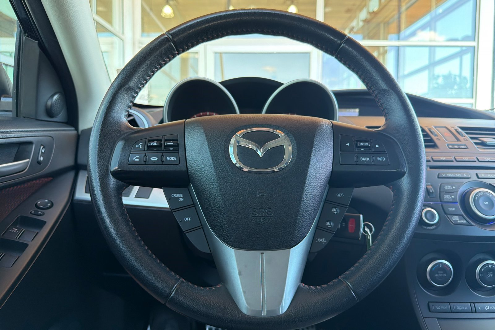 Used 2012 MAZDA MAZDA3 Touring FWD image 22