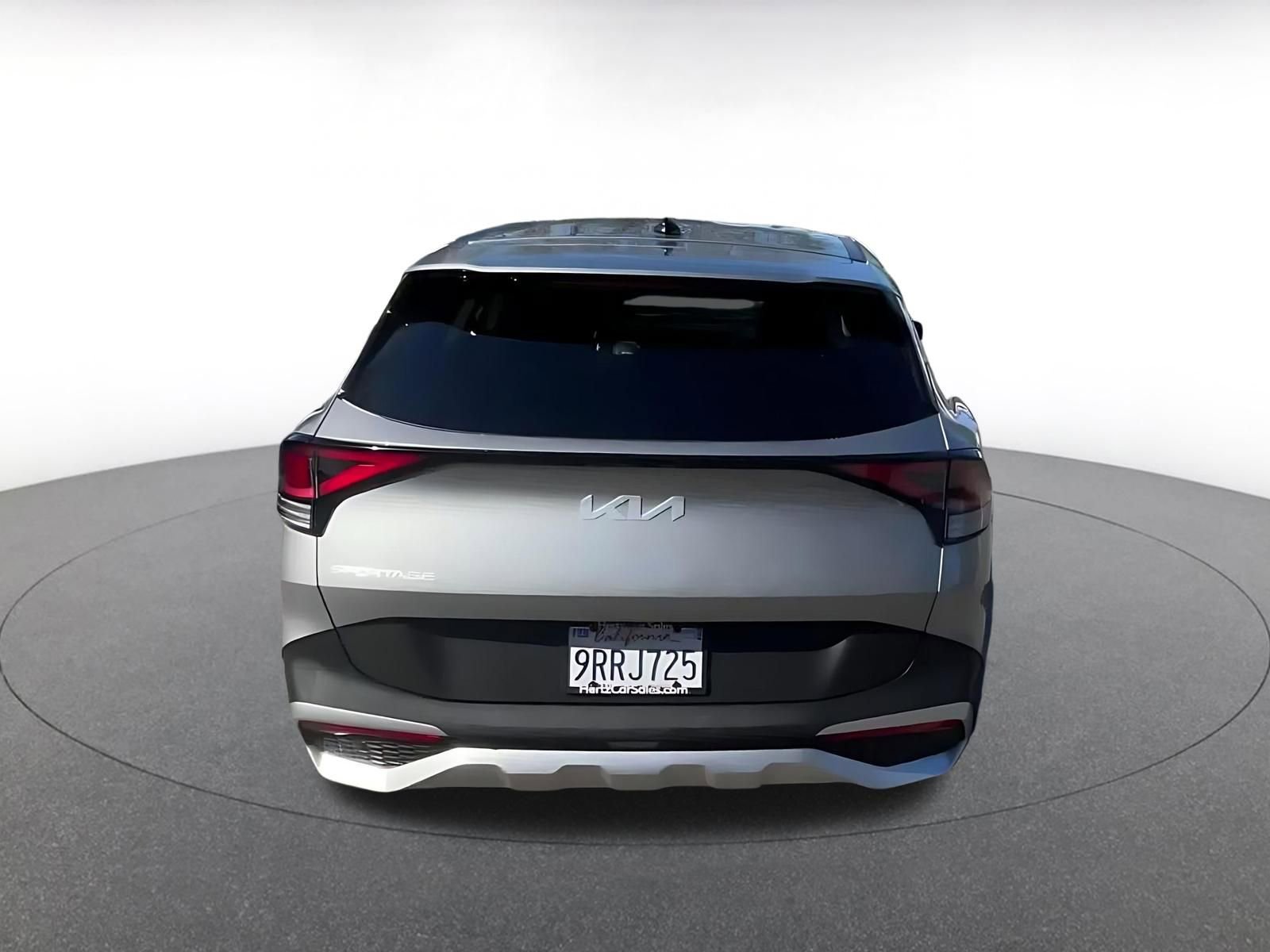 Used 2025 Kia Sportage LX image 12