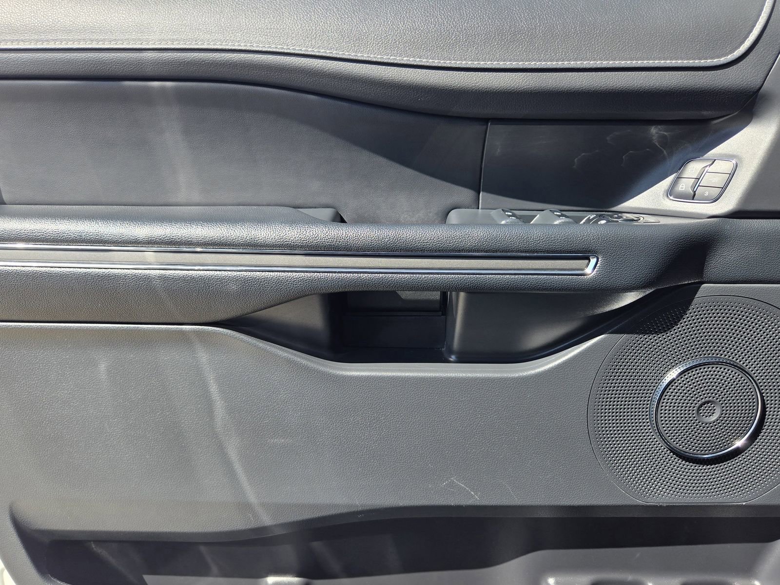 Certified 2023 Ford Expedition Max XLT image 25