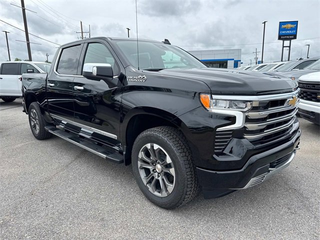 New 2025 Chevrolet Silverado 1500 High Country w/ Technology Package