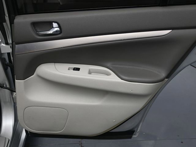 Used 2012 INFINITI G37 Journey w/ Premium Pkg image 29