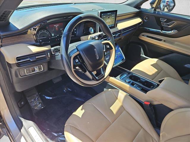 Used 2020 Lincoln Corsair Reserve AWD/4WD image 13