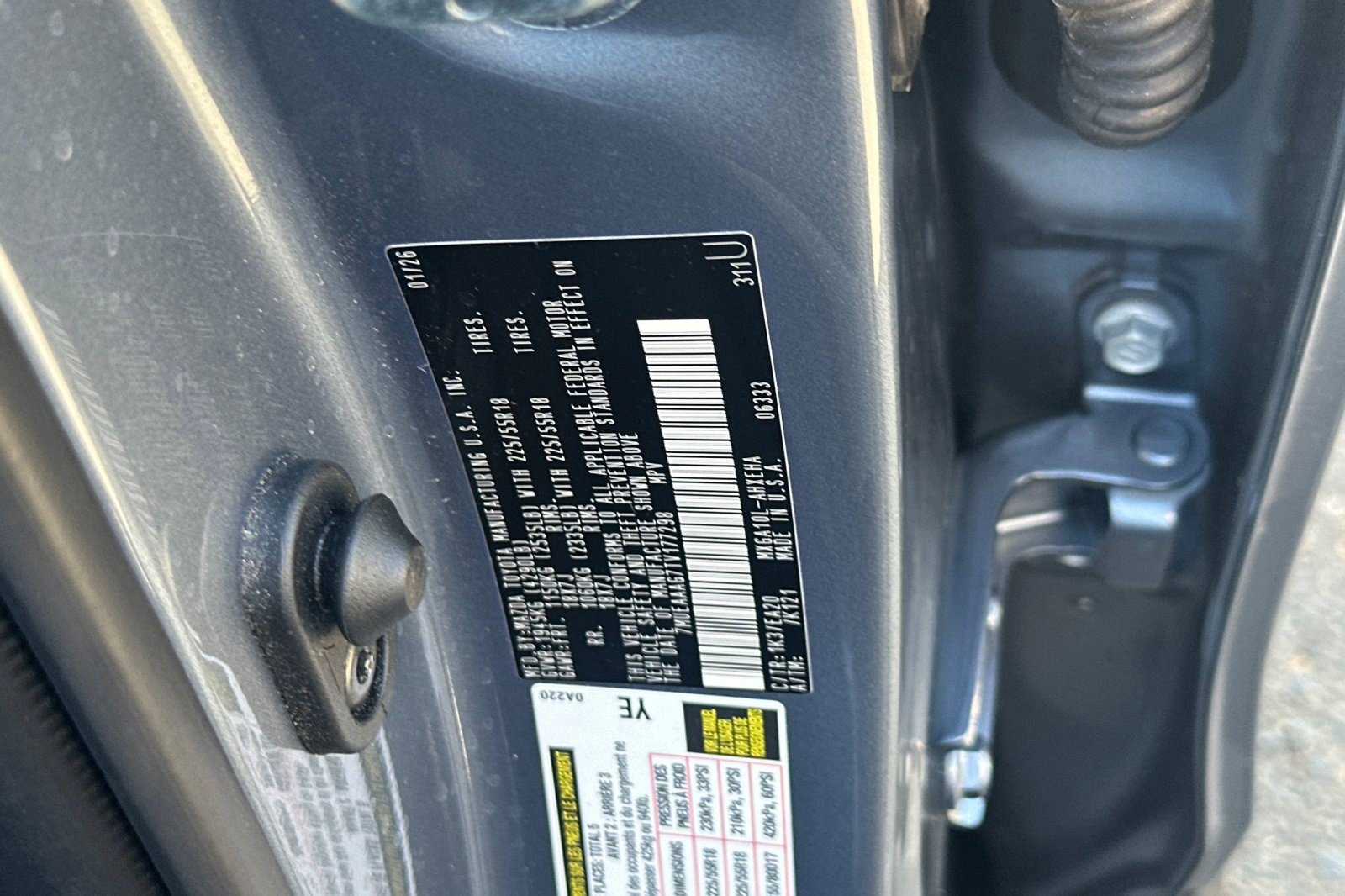 Used 2026 Toyota Corolla Cross XLE FWD image 28