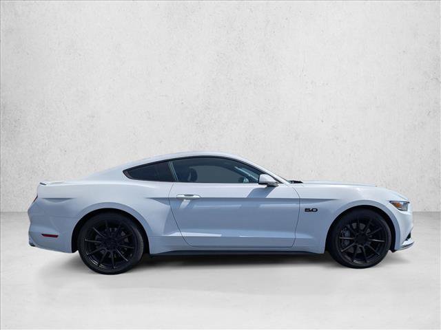 Used 2016 Ford Mustang GT RWD image 4
