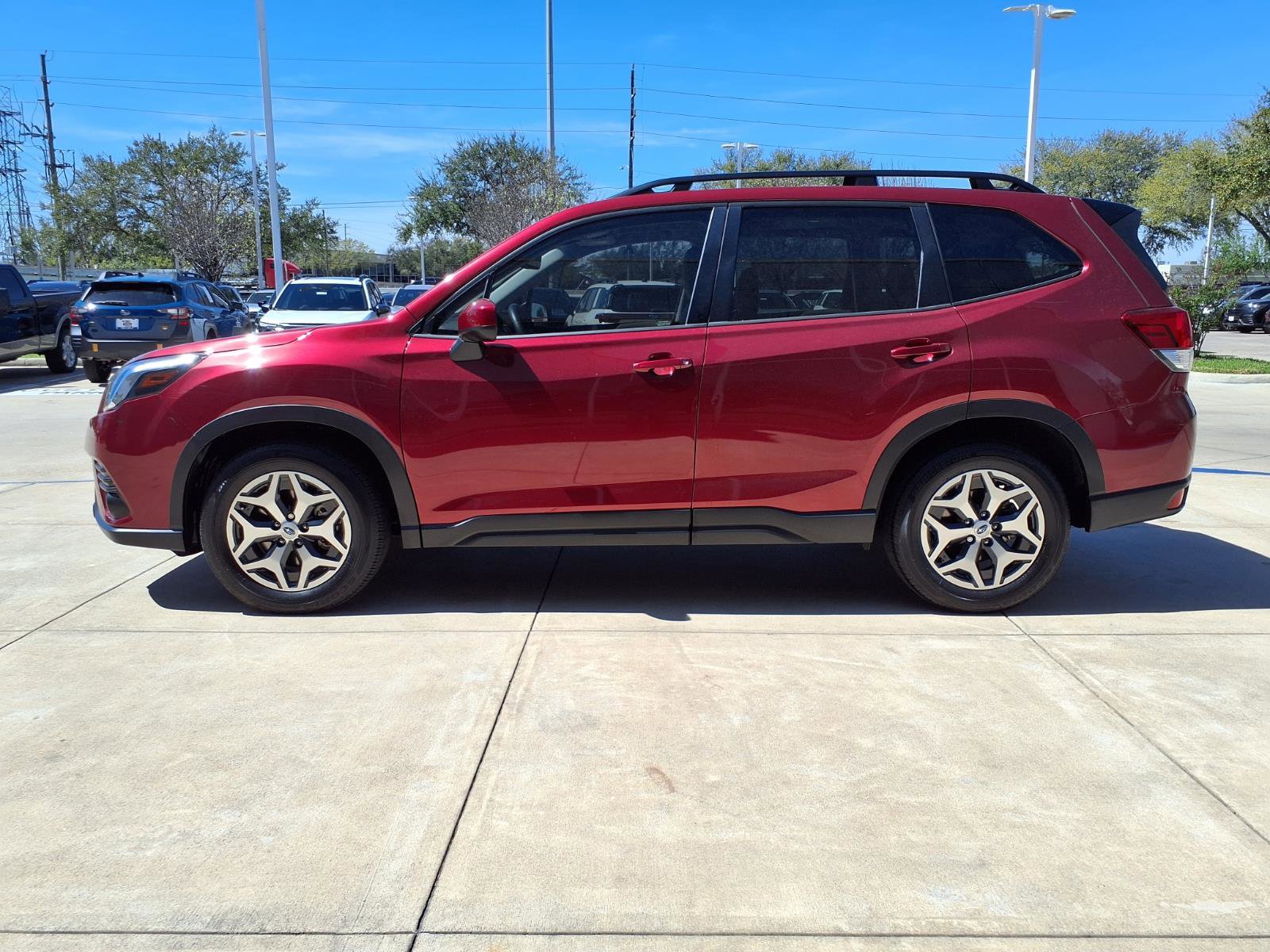 Used 2024 Subaru Forester Premium image 23