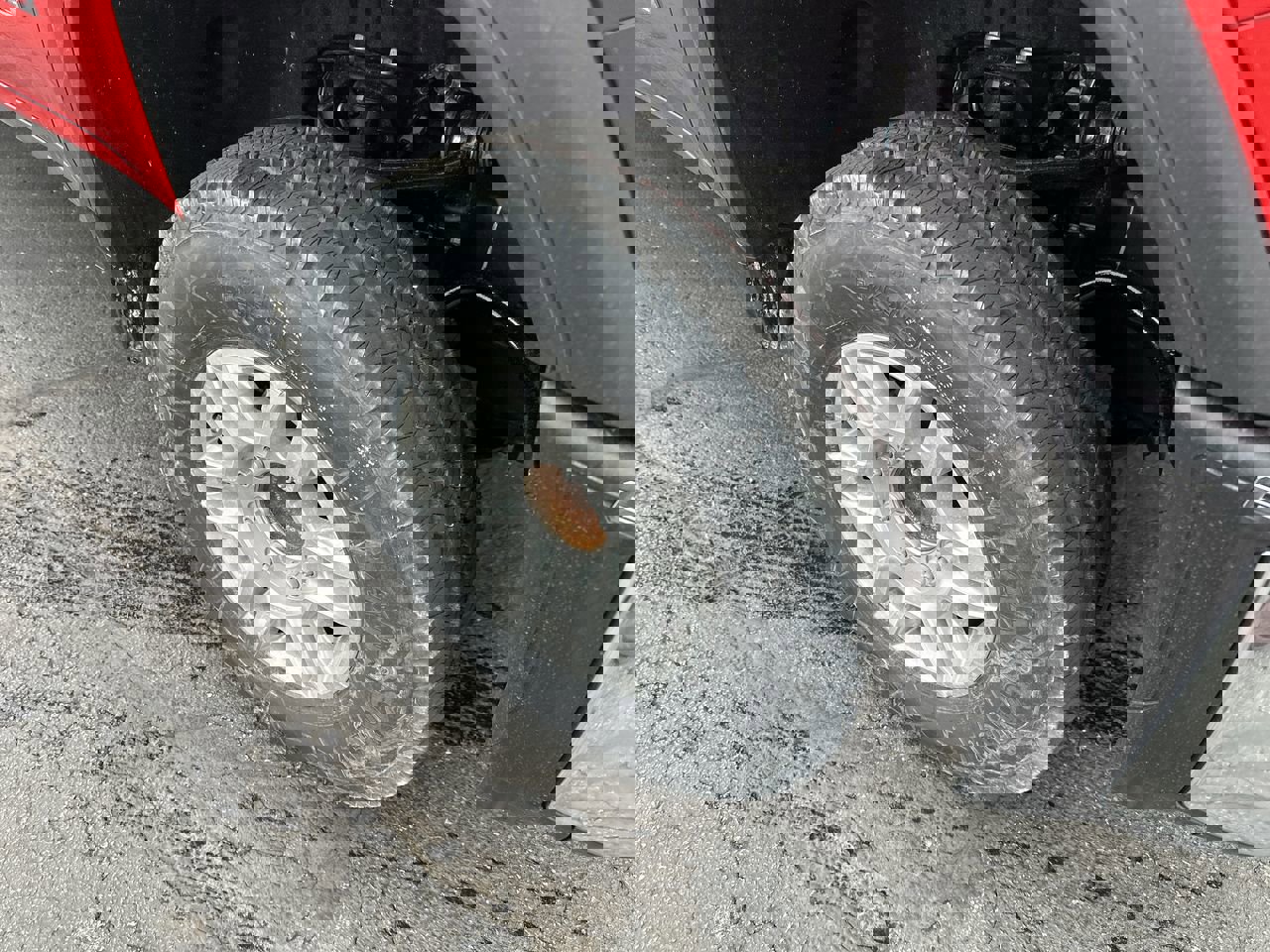 New 2025 GMC Sierra 2500 Pro w/ Convenience Package image 10