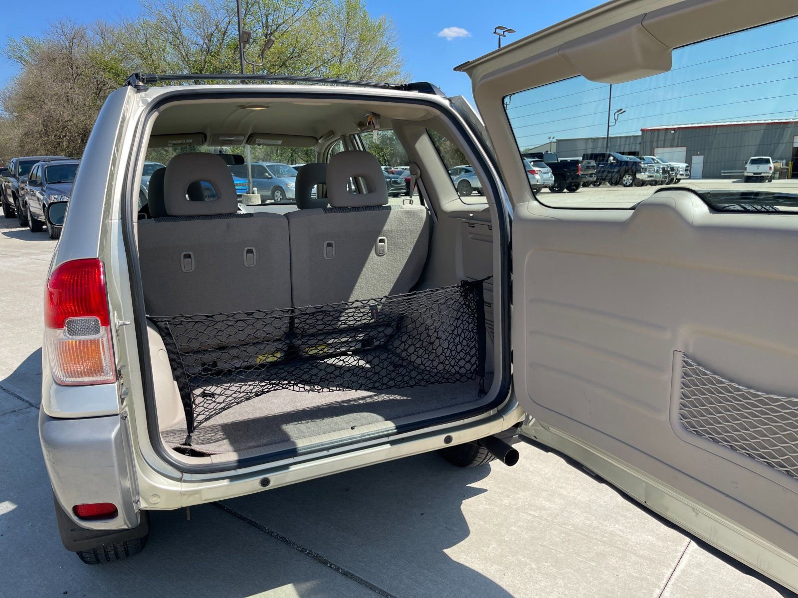 Used 2002 Toyota RAV4 2WD image 16