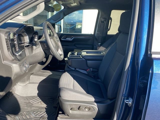 Used 2023 Chevrolet Silverado 1500 RST AWD/4WD image 12