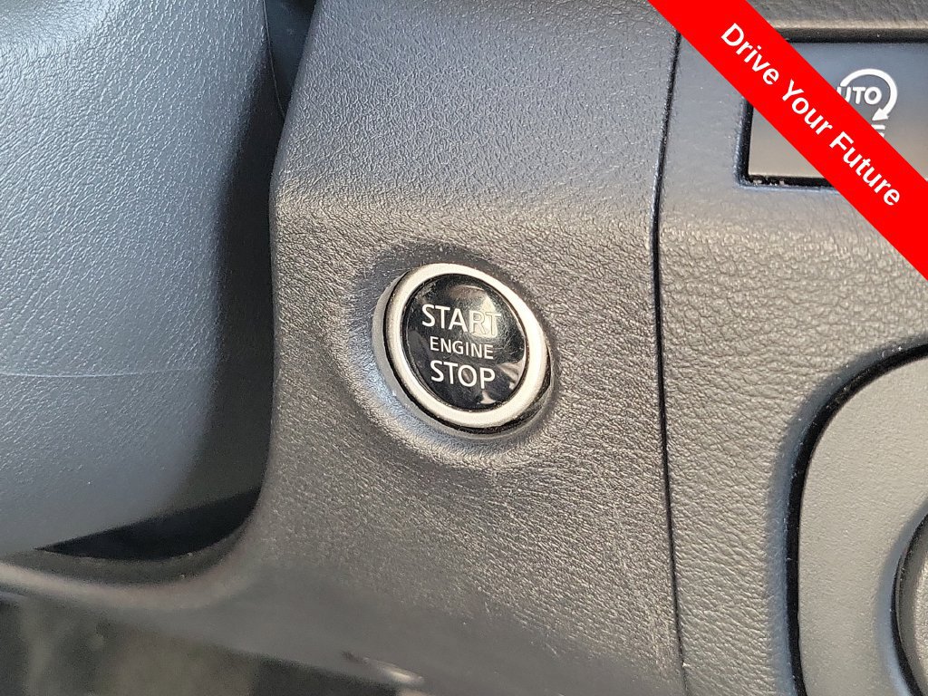 Used 2025 Nissan Frontier Pro-X RWD image 10