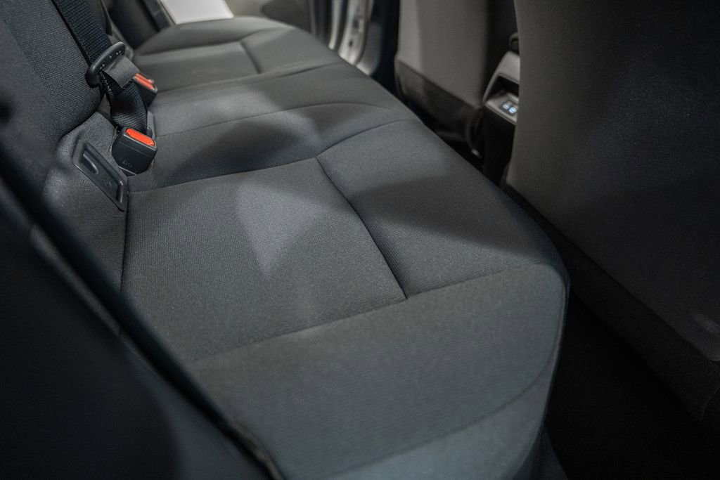 Used 2025 Toyota Corolla LE image 27