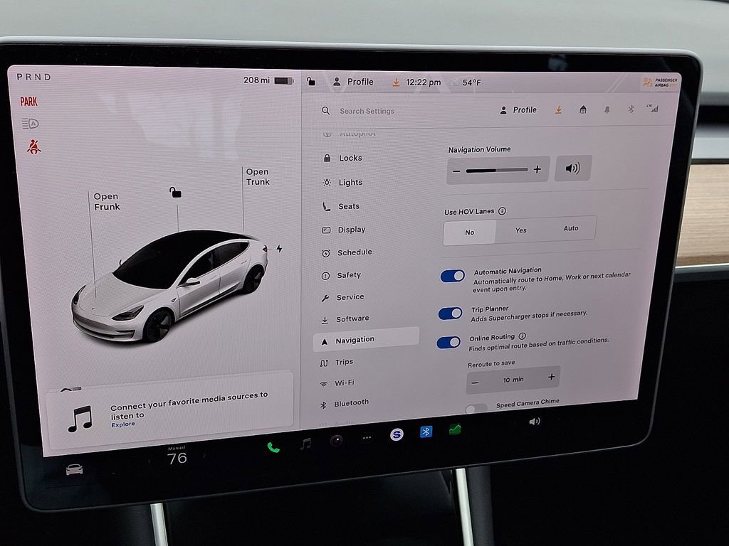 Used 2020 Tesla Model 3 Long Range image 18