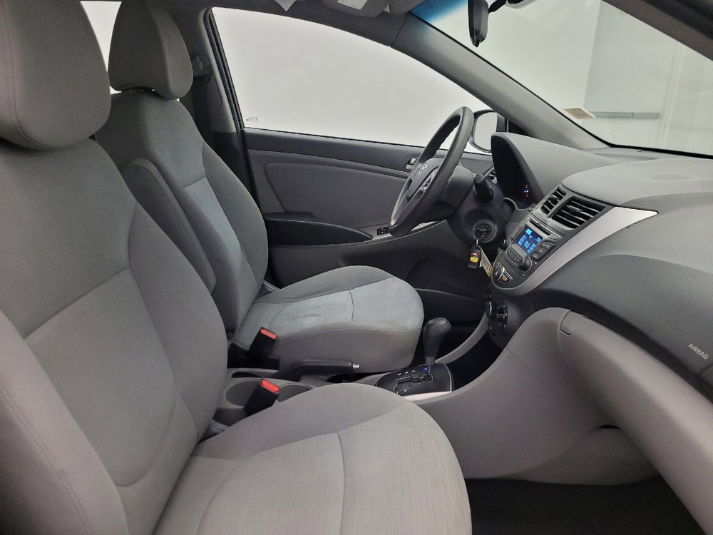 Used 2017 Hyundai Accent SE FWD image 21