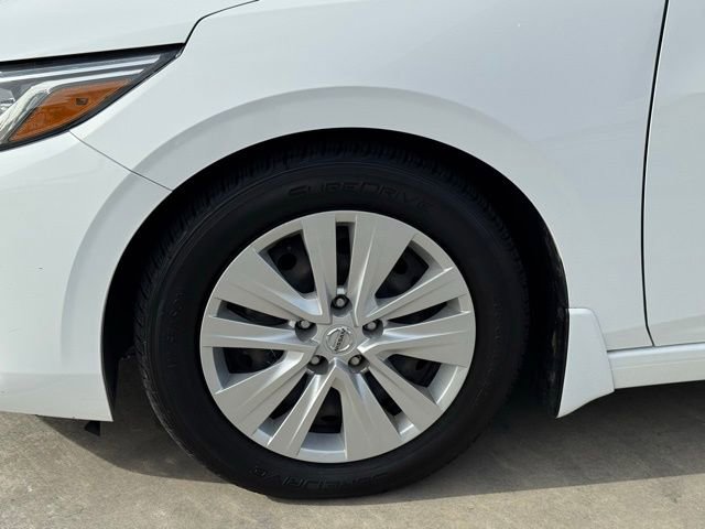 Used 2022 Nissan Sentra S image 10