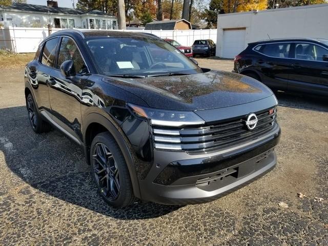 New 2025 Nissan Kicks SR image 6