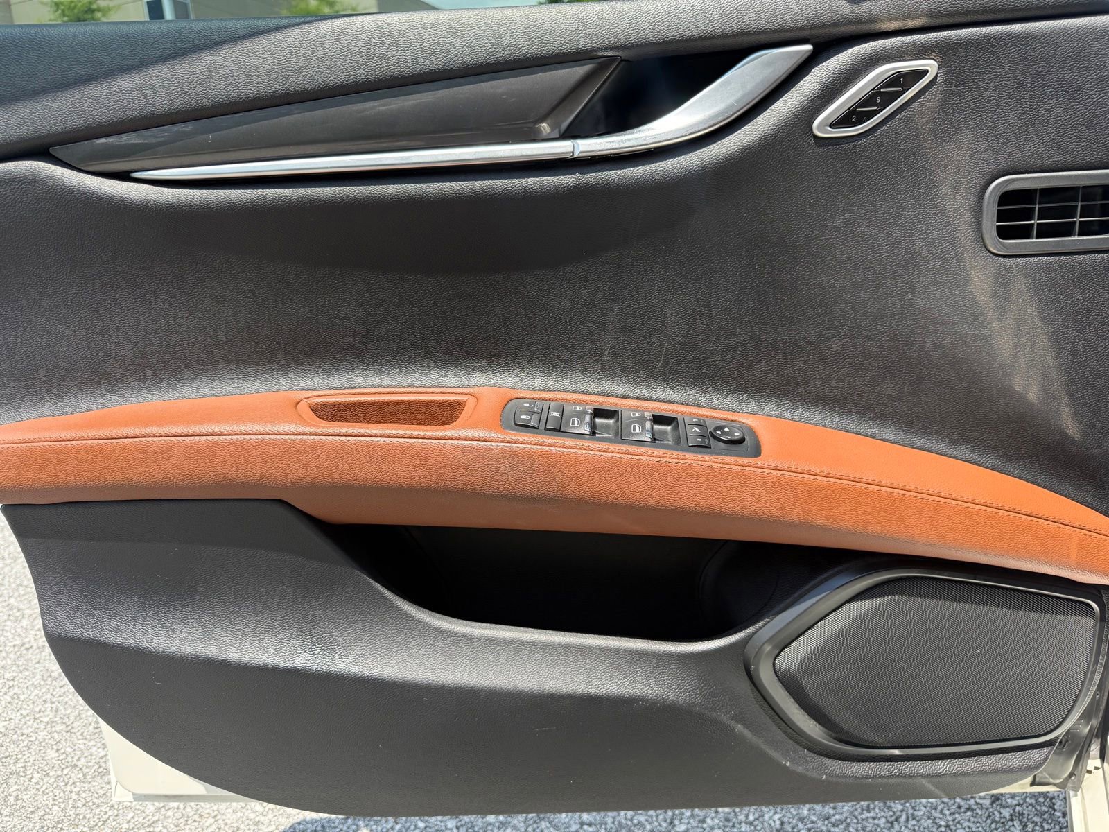 Used 2019 Maserati Ghibli RWD image 43
