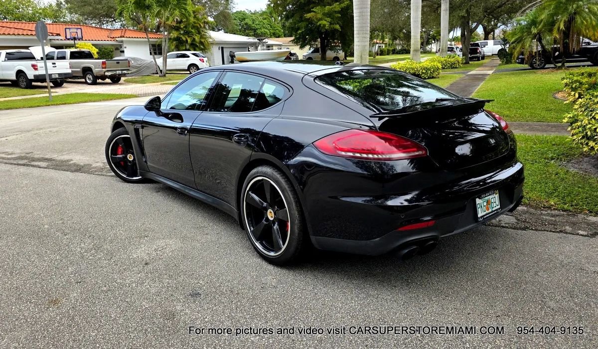 Used 2016 Porsche Panamera GTS image 18