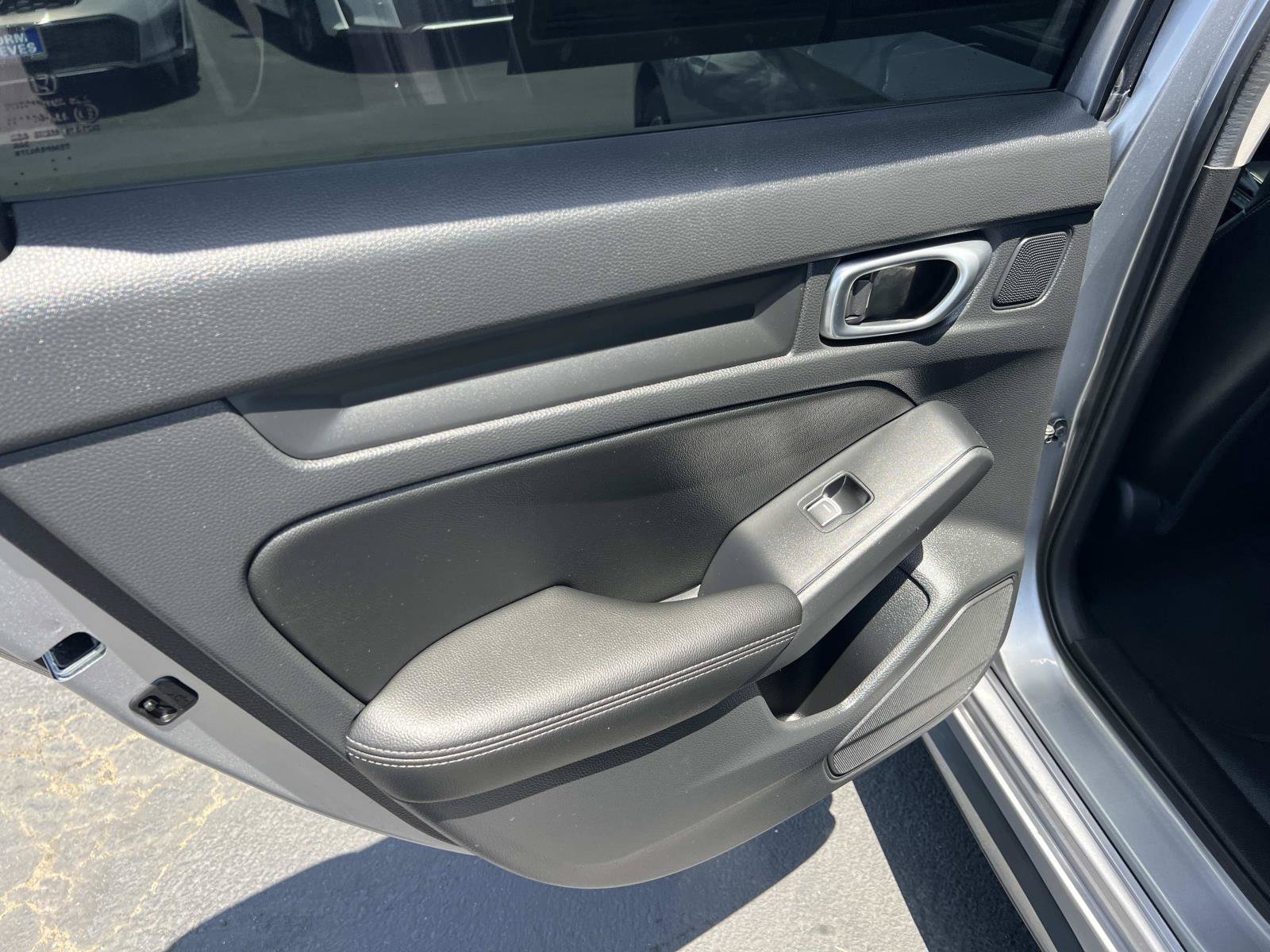 Certified 2024 Honda Civic EX-L image 19
