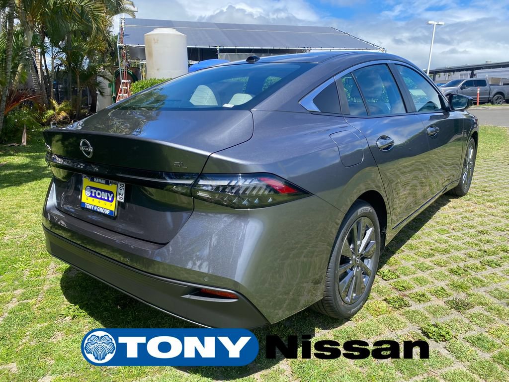 New 2026 Nissan Sentra SV FWD image 7