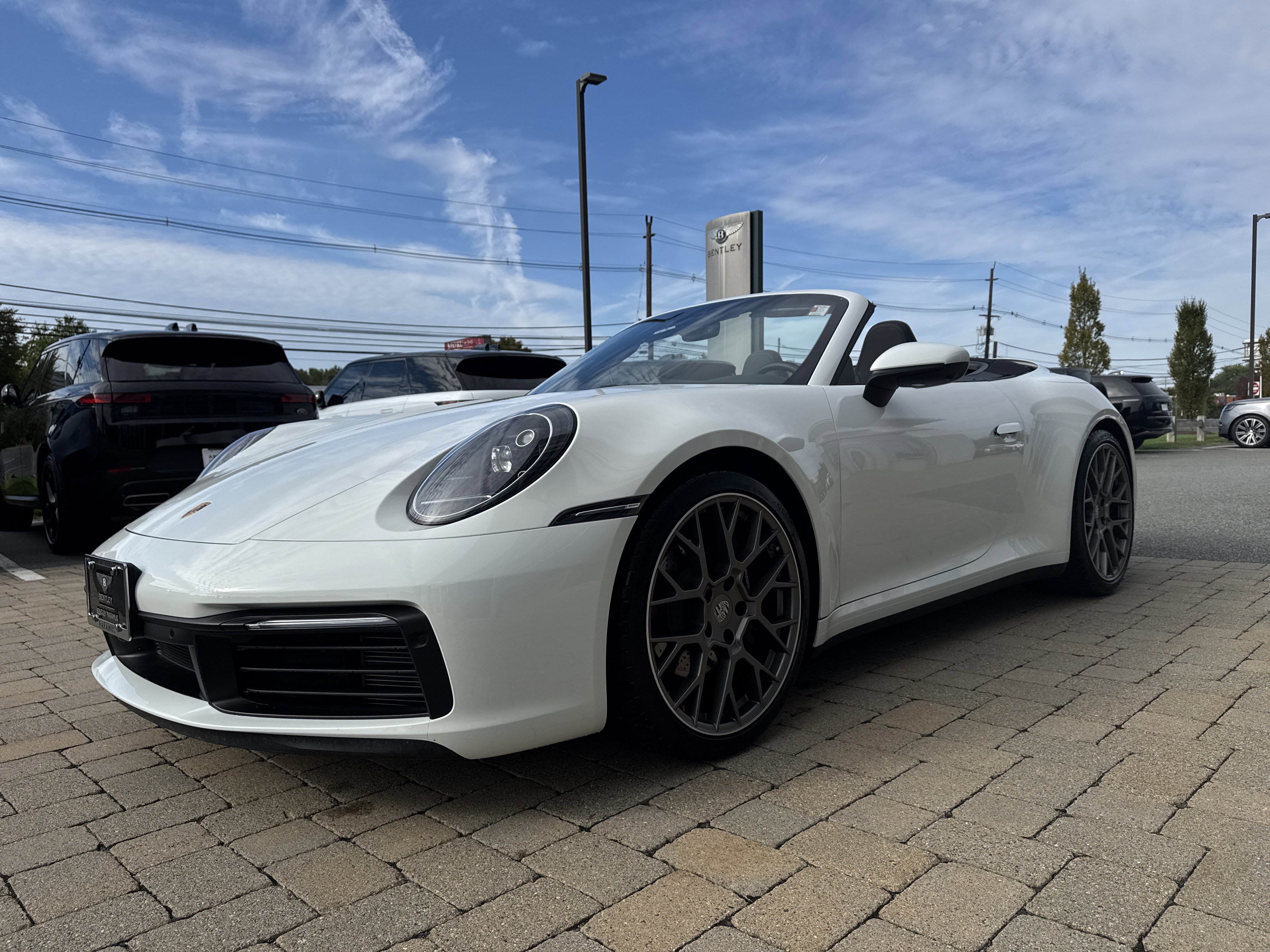 Used 2023 Porsche 911 Carrera image 33