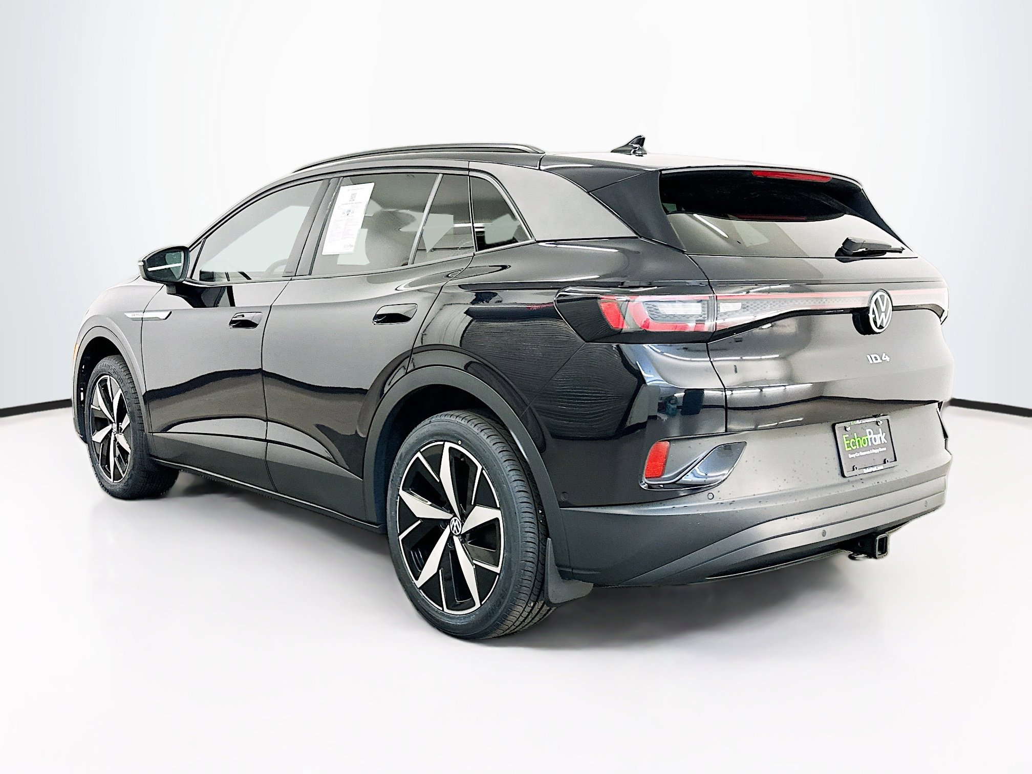 Used 2023 Volkswagen ID.4 Pro S AWD/4WD image 5