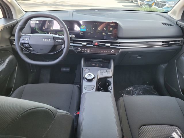 New 2026 Kia Sportage LX FWD image 8