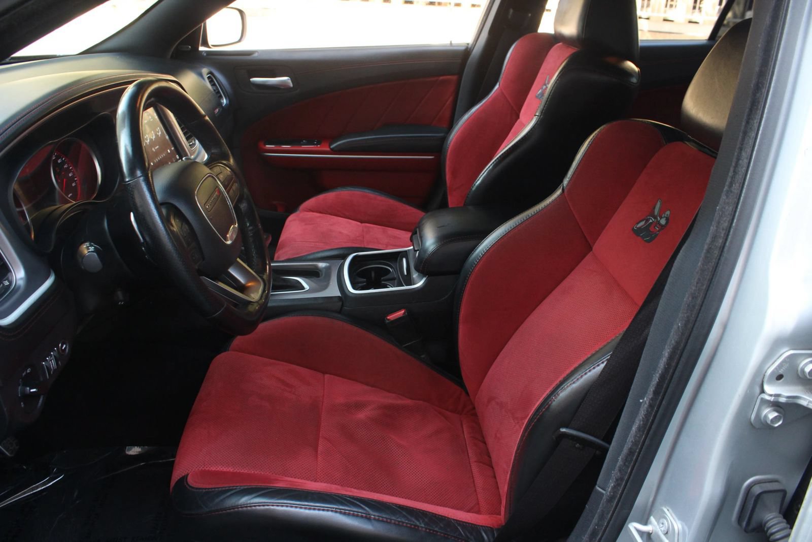Used 2020 Dodge Charger Scat Pack RWD image 17