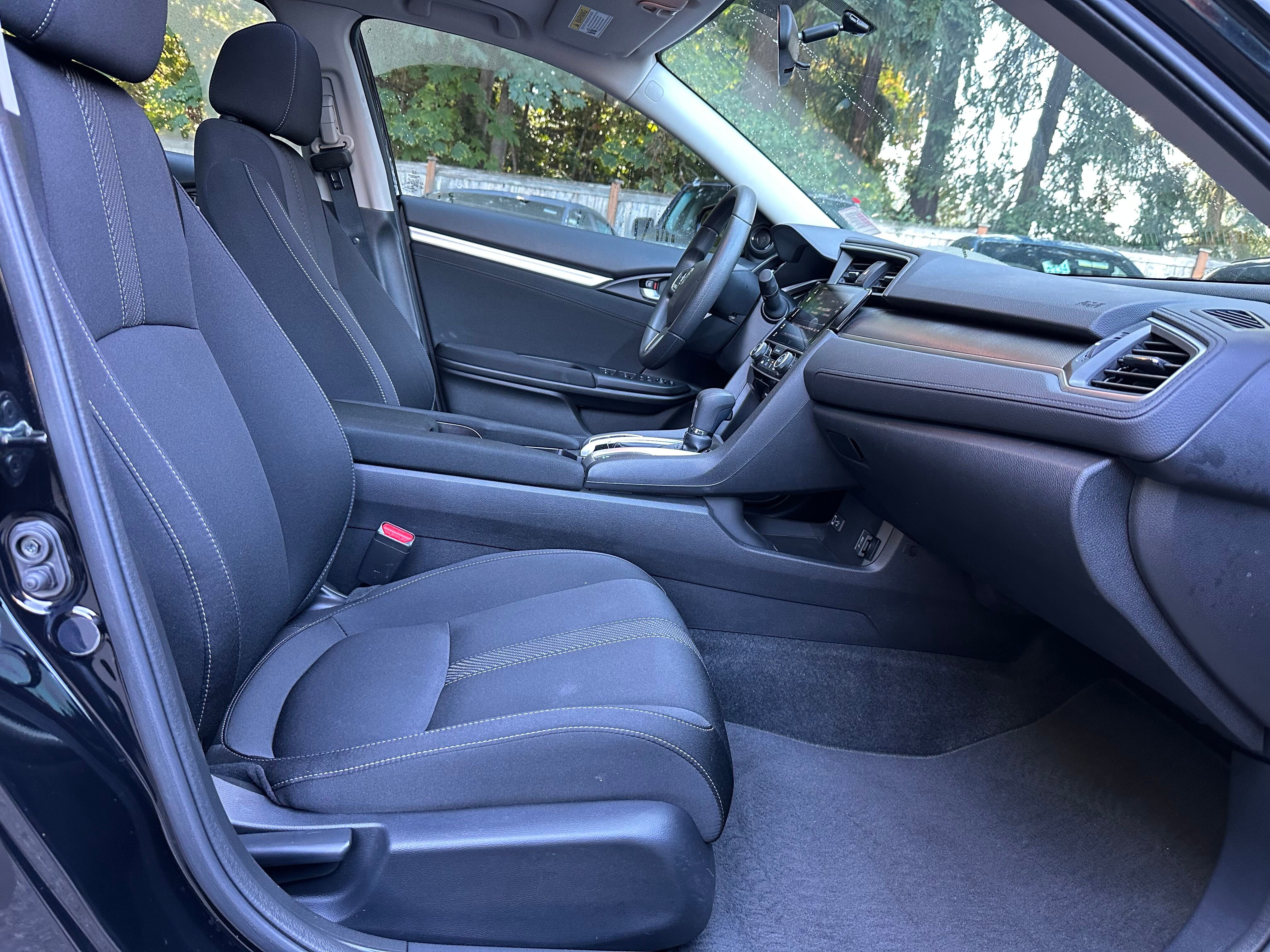 Used 2018 Honda Civic EX image 10