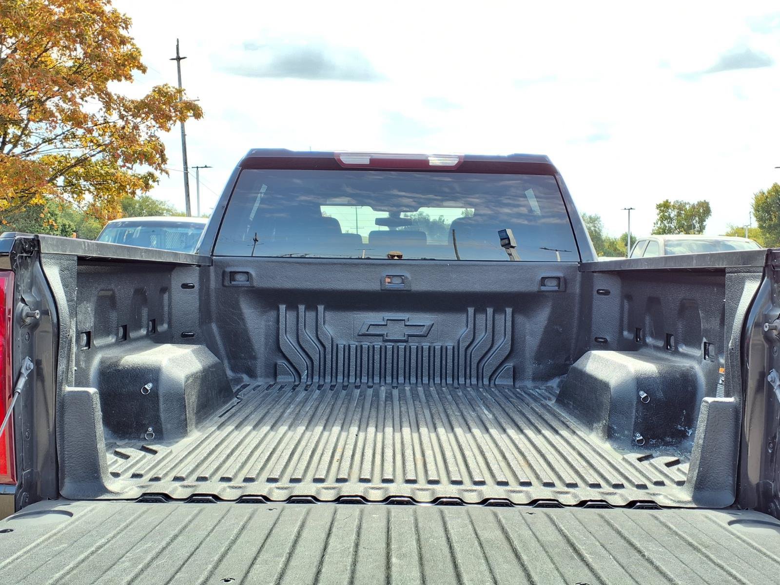 Used 2021 Chevrolet Silverado 1500 RST AWD/4WD image 11