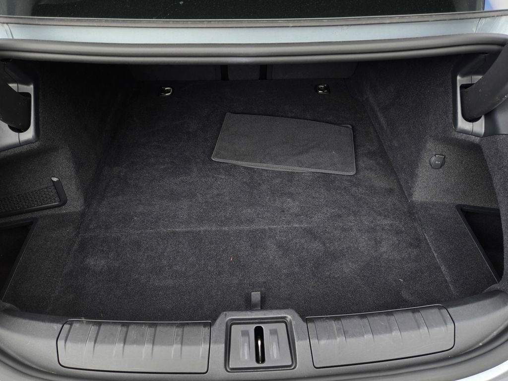 Used 2023 Porsche Taycan w/ Premium Package image 37