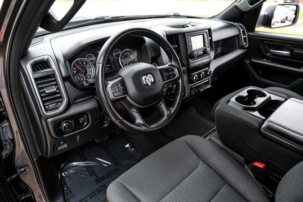 Used 2024 RAM 1500 Tradesman AWD/4WD image 2