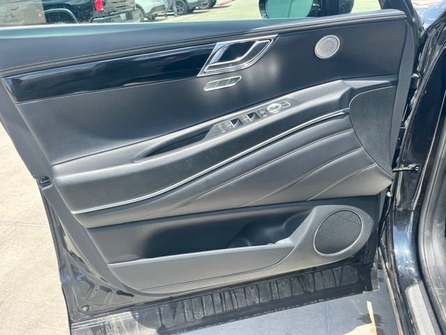 Used 2025 Genesis GV80 2.5T Standard AWD/4WD image 9