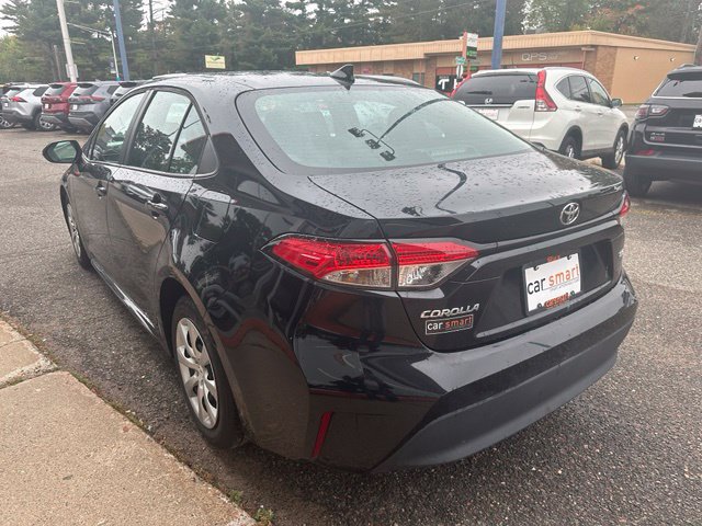 Used 2023 Toyota Corolla LE FWD image 5