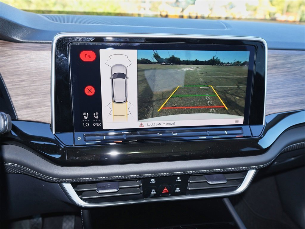 New 2026 Volkswagen Atlas SEL image 22