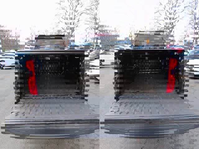 Used 2023 Chevrolet Silverado 1500 LT image 13