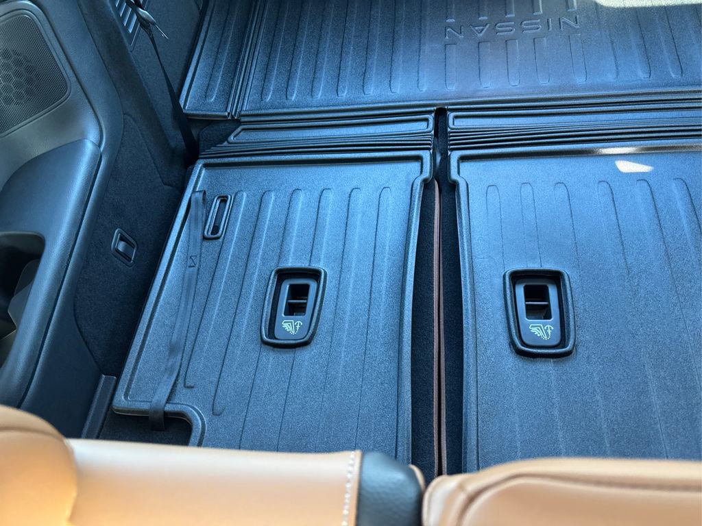 New 2025 Nissan Pathfinder Platinum w/ Cargo Package image 41