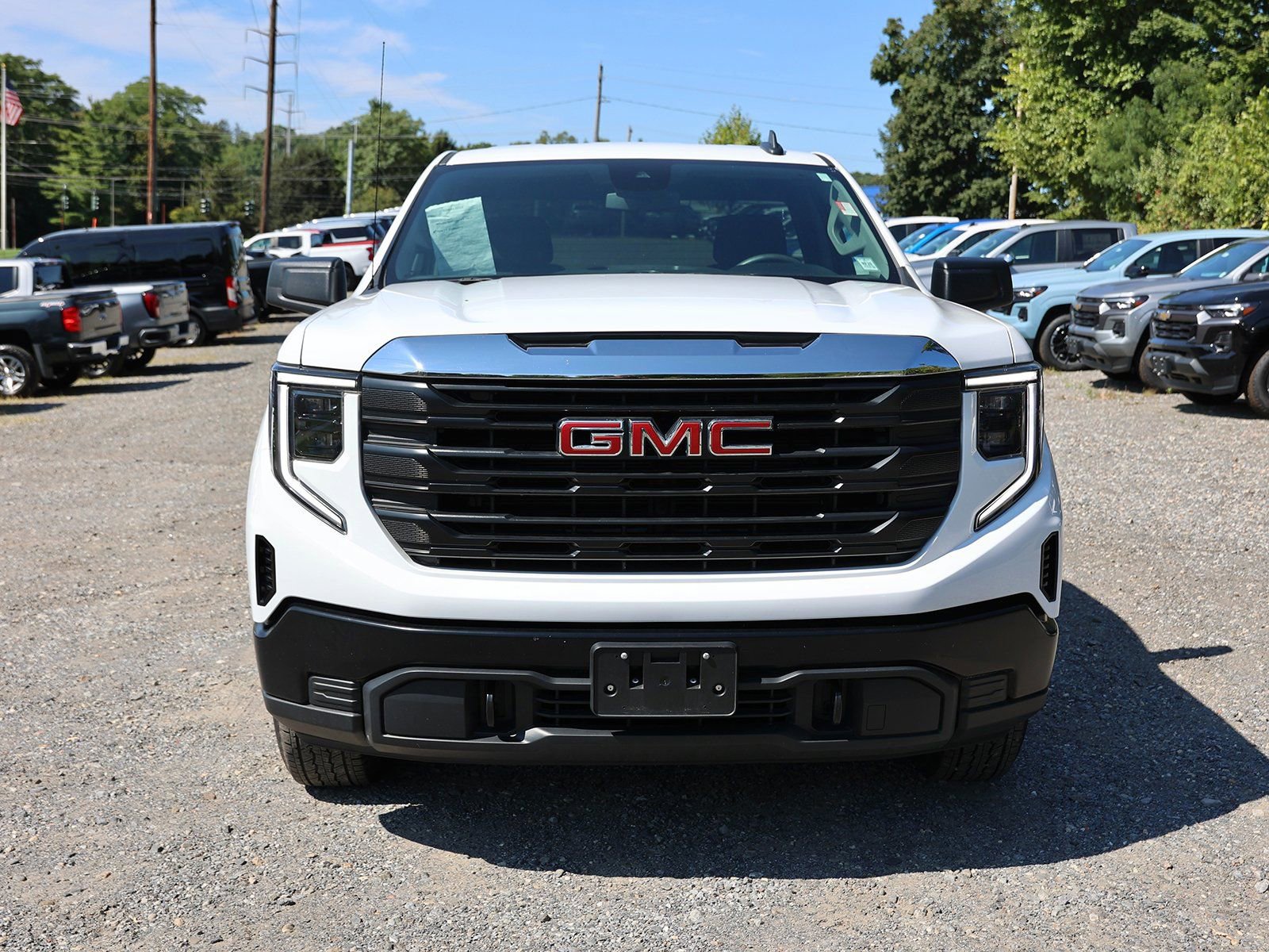 Certified 2024 GMC Sierra 1500 Pro w/ Convenience Package image 6