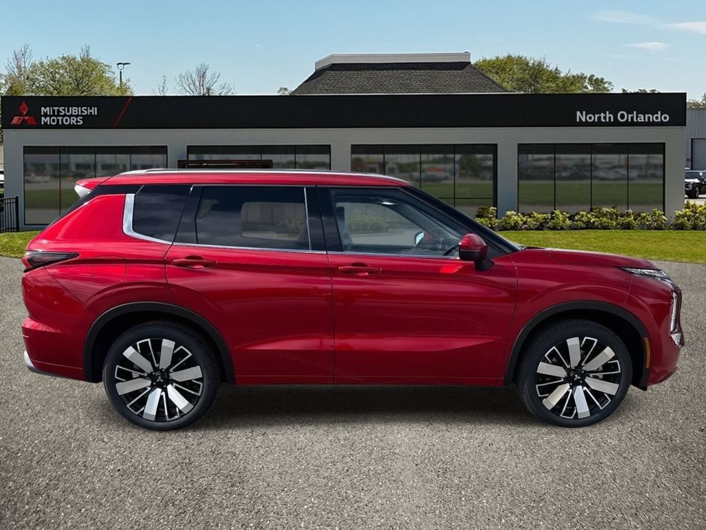 New 2025 Mitsubishi Outlander SEL FWD image 3