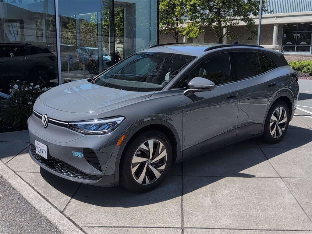 Used 2024 Volkswagen ID.4 2WD image 8