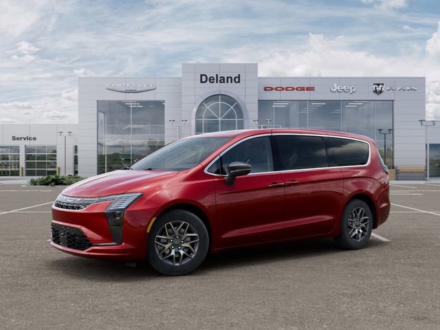 New 2027 Chrysler Pacifica Limited FWD image 2