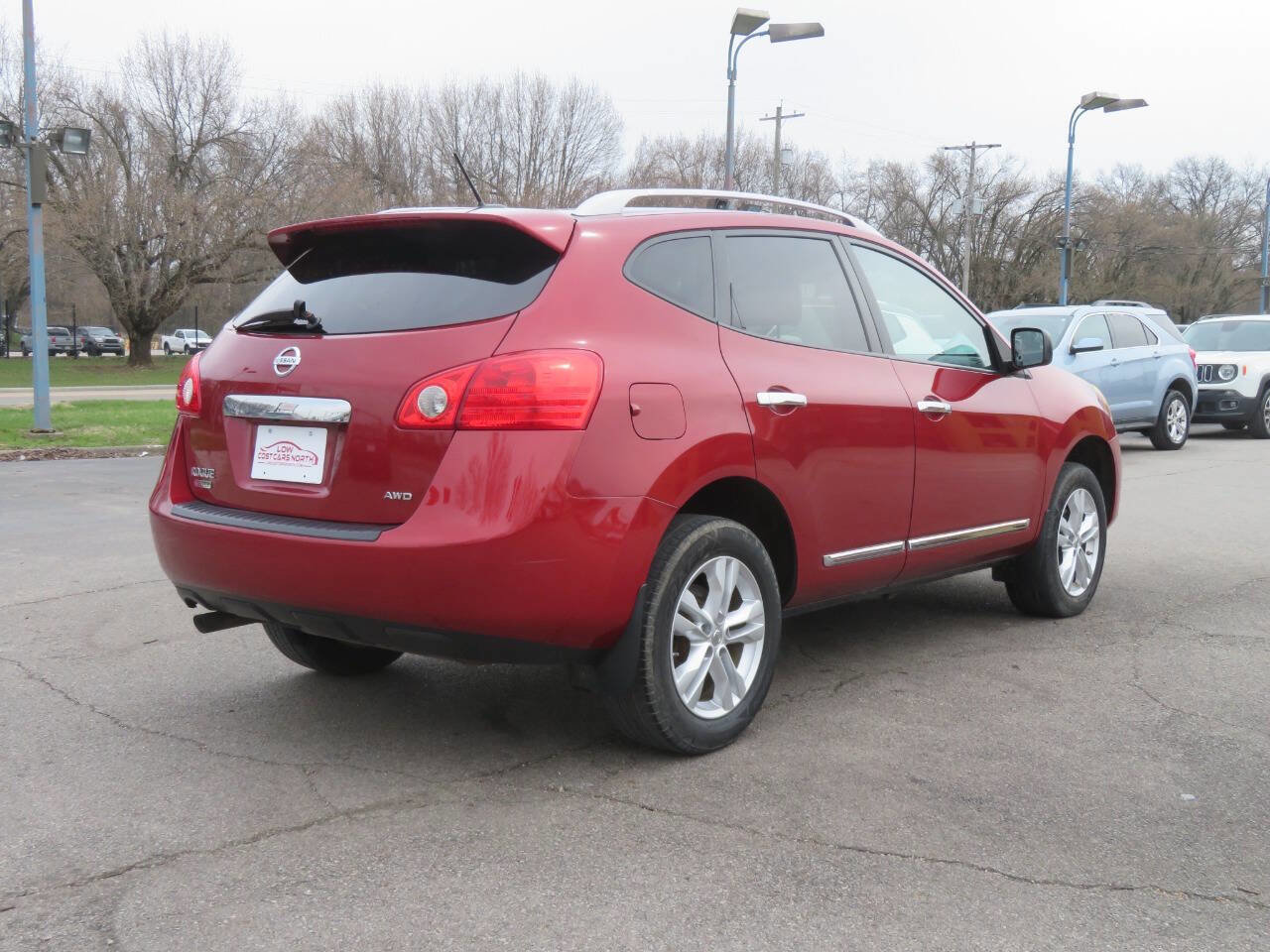 Used 2015 Nissan Rogue S w/ Convenience Package image 4