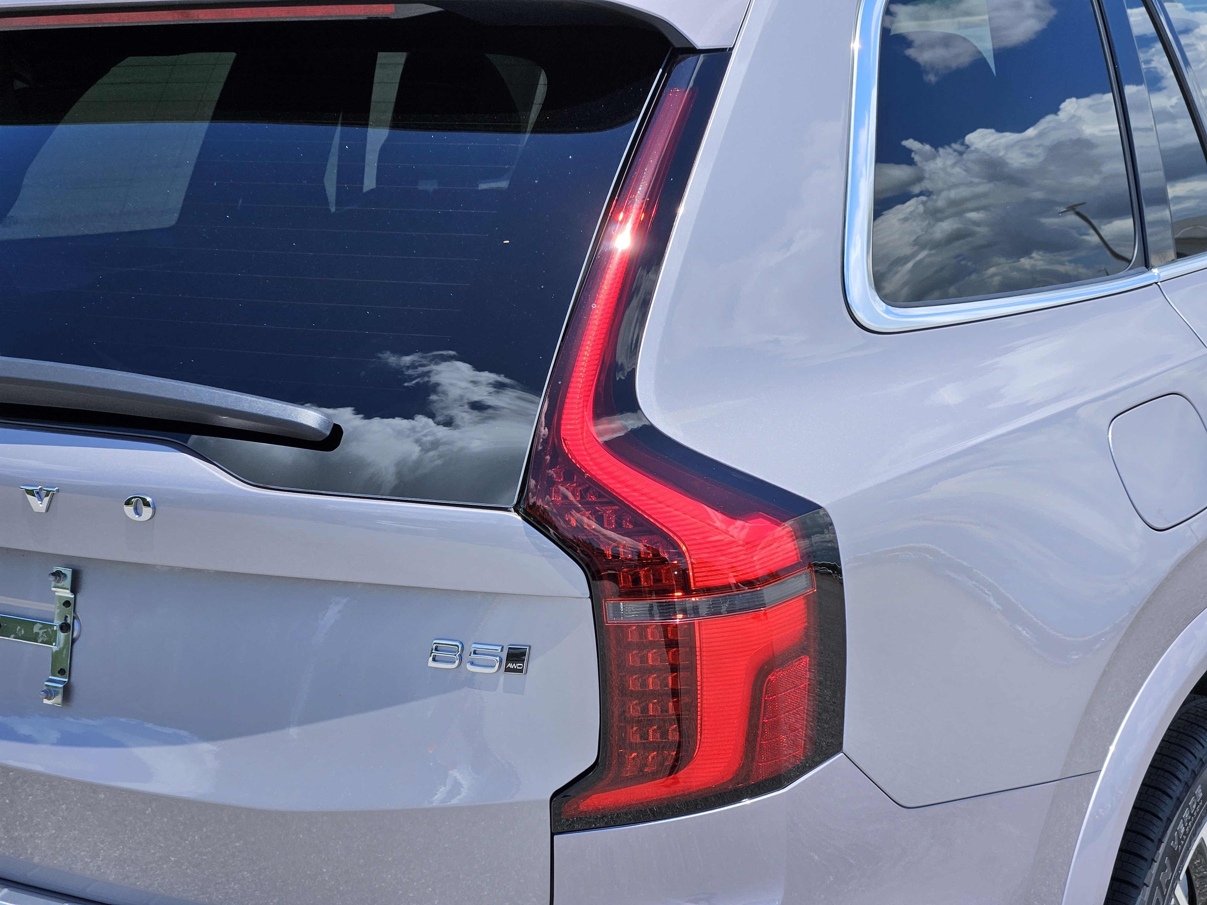 New 2026 Volvo XC90 B5 Plus image 10