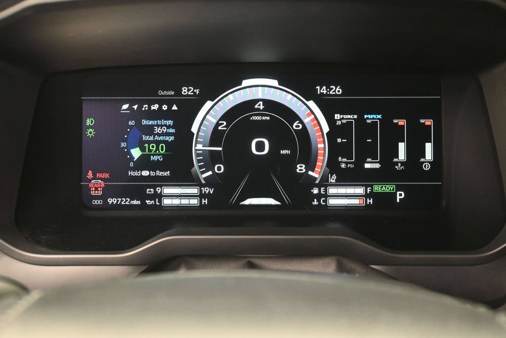 Used 2023 Toyota Sequoia Platinum AWD/4WD image 18